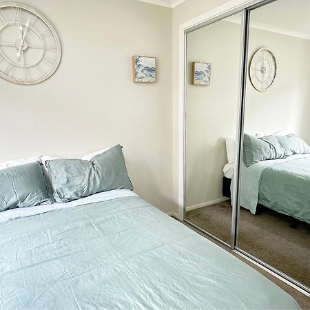 Bright&Cozy Room - Homestay Style - On Street Parking Only Auckland Eksteriør billede